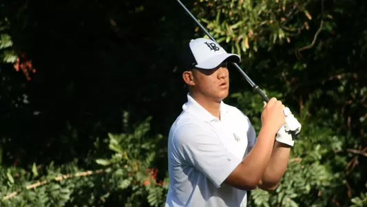 Freshman Daniel Chian finished in second place, just one shot behind first at the 33rd Anteater Invitational in Laguna Niguel.  (Photo by Cameron Fujimoto/LBSU)