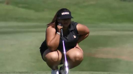 Senior Simone Hoey tied for first place after two rounds at the Fresno State Lexus Classic.  (Photo by Cameron Fujimoto/LBSU)