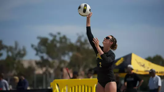 Tara Roenicke hit .858 with just one error in the 49ers second win of the day.