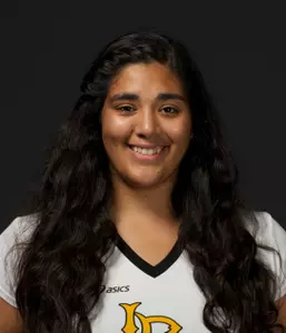 Linda Rueff finished sixth in the discus at the Triton Invitational on Friday.