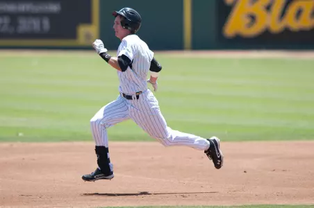 2013_05_18_McNeil_Jeff_vs_UCR_04