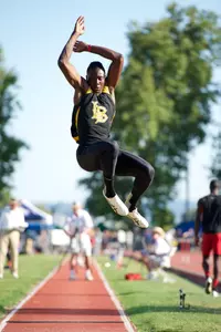 Freshman Willie Alexander enters the NCAA West Preliminaries seeded ninth in the triple jump.