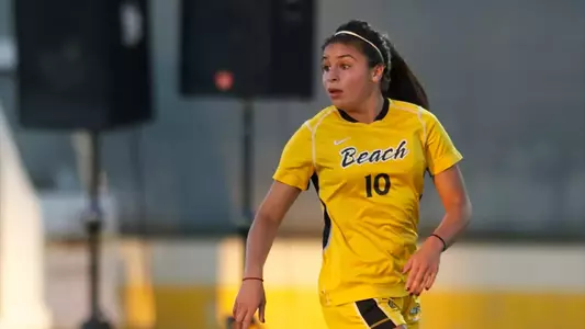 Senior Eileen Maes had a game-high four shots in the season opener against Northern Arizona on Friday.<br>(Photo by John Fajardo)