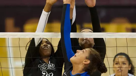 Chisom Okpala, Alex Reid