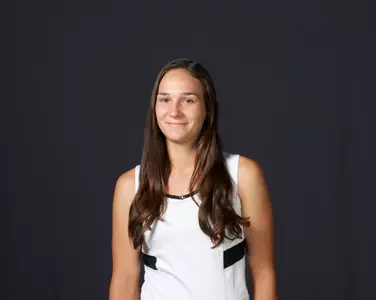 Freshman Hayley Thompson went 3-0 in singles in her first tournament as a member of the Beach Tennis squad