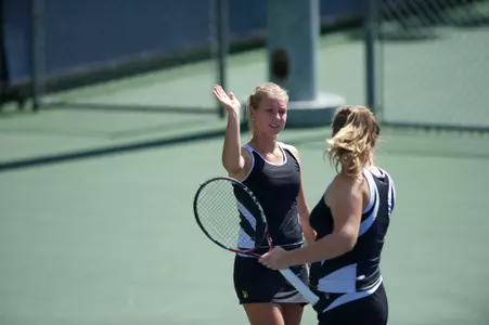 Doubles pair Karolina Rozenberg and Ebba Unden will compete at the Riverva/ITA Women's All-American Championships this weekend.
