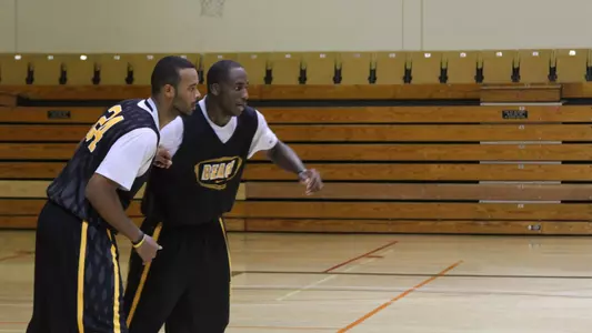 Charles Lockett guards Nick Shepherd