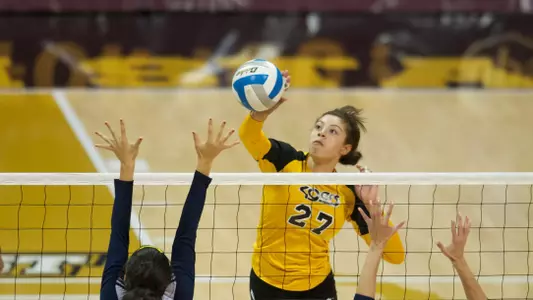 Tiara Wallace had three kills with no errors and eight blocks in her return to the lineup.