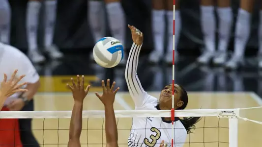 Freshman Joy Miley finished with 12 kills and nine blocks in her first action as a 49er.