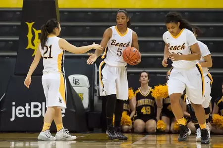 Anna Kim, Jade Wilson, Raven Benton