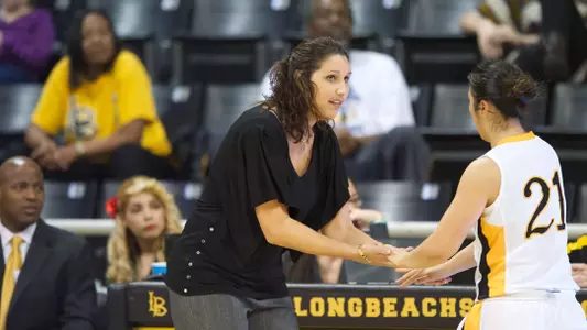 Head Coach Jody Wynn, Anna Kim