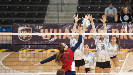 LBSU had 16.5 blocks in the match.