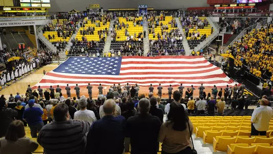 National Anthem, Flag