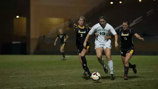 Taylor Nelson and Val Margerum. 2014 Big West Conference Tournament, San Luis Obispo, Calif. (Photo by John Fajardo/LBSU)