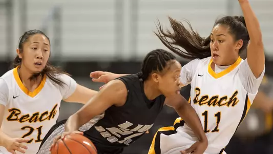 Anna Kim and Hallie Meneses