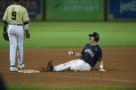 2014_02_14_Hampson_Garrett_vs_Vandy_01