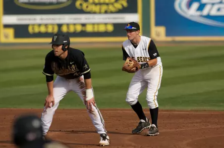 2014_02_15_Hampson_Garrett_vs_Vandy_01