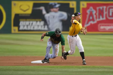2014_02_22_Hampson_Garrett_vs_WS_01