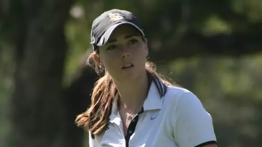 Kassidy Teare tied a career-low with her final round 69 at the UC Irvine Invitational presented by Kia to finish in 10th place and lead LBSU to fifth.  (Photos by Cameron Fujimoto/LBSU)