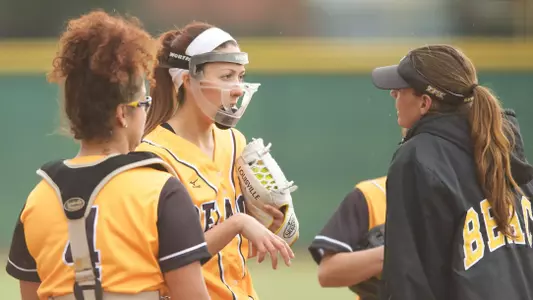 Karli Sandoval, Amanda Hansen,  Coach Stephanie Swenson
