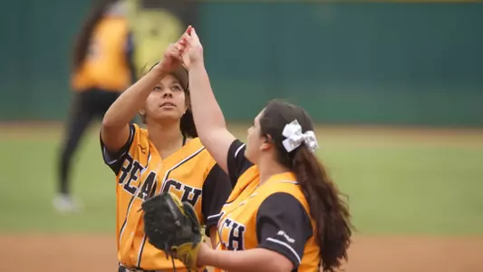 Shayna Kimbrough, Hannah De Gaetano