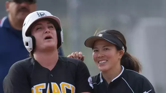 Hannah De Gaetano, Assistant Coach Panita Thanatharn