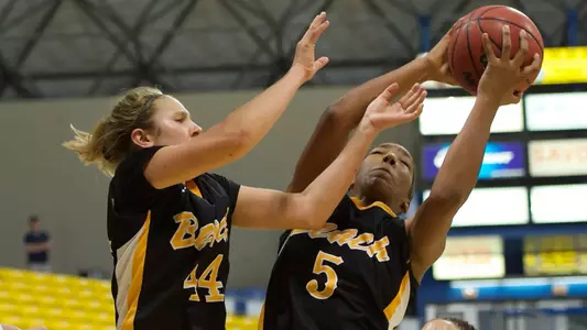 Lauren Spargo, Jade Wilson