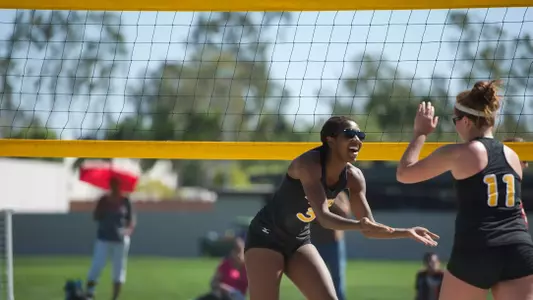 Joy Miley, Makayla Taylor