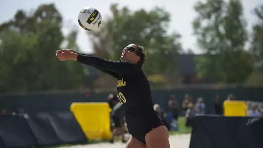 Chelsea Cabrajac, along with her partner Bre Mackie, picked up three wins Friday for the 49ers.