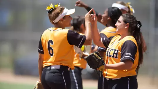 Shayna Kimbrough, Hannah De Gaetano