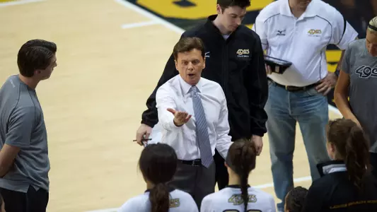 The move fills out Gimmillaro's coaching staff in his 30th season.