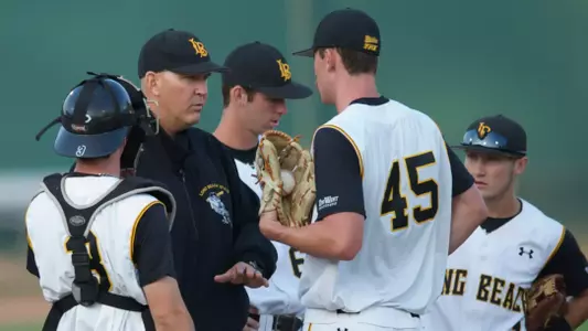 Coach Buckley added two more transfer to his incoming recruiting class.