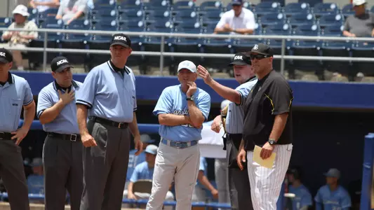Buckley led the Dirtbags back to the postseason in 2014.