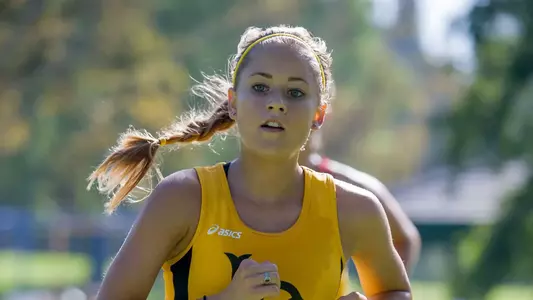 Sophomore Pauline Mandel was the top runner for the 49er women's team at the Stanford Invitational.  (Photos by Chuck Utash)