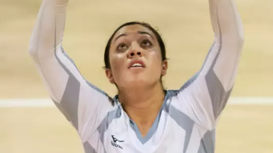 Jenelle Hudson had her second double-double in as many matches.