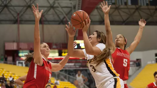Senior Alex Sanchez had 10 points at Hawai'i to give her 1,003 in her four-year career at the Beach.