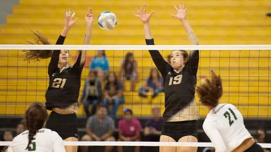 Hayley Benson, Carly Beddingfield