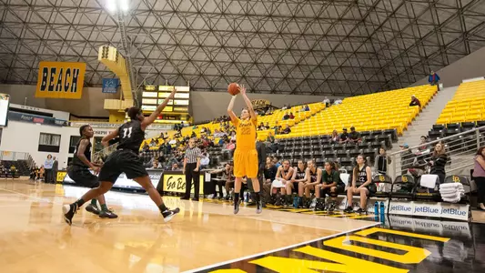 Junior Madison Montgomery had a season-high 14 points on 7-of-10 shooting in a 60-59 win over Northwestern State.