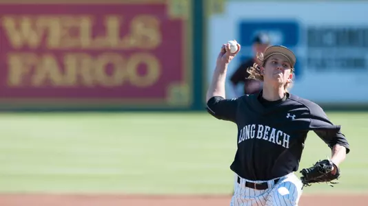 2015_02_14_Brown_Tanner_vs_UM_01