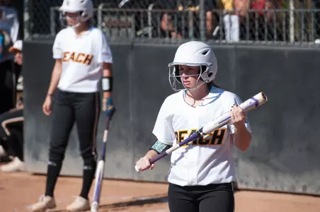 Hannah Cookson went 2-for-2 Sunday against Utah.
