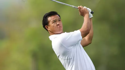 Senior Kevin Techakanokboon is tied for 11th place after one round at the 11th Annual Pizza Hut Pat Hicks Thunderbird Invitational. (Photo by John Fajardo/LBSU)