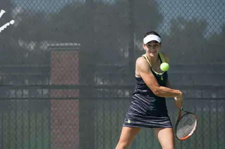 Thompson did not lose a game in two singles matches this week.