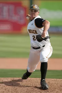 Lombana allowed only a hit in 1.2 scoreless innings.