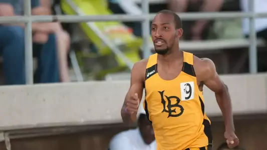 Adonis Singletary - Photo by John Fajardo