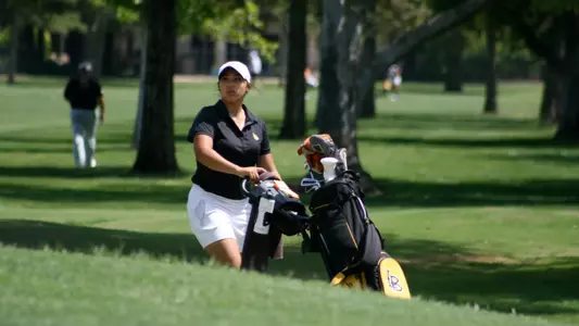 Janelle Sua.  (Photo by Cameron Fujimoto/LBSU)