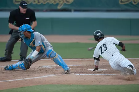2015_04_28_Mercadel_Tristan_vs_UCLA_01