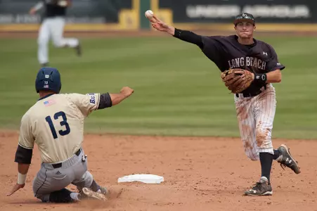 2015_05_16_Hampson_Garrett_vs_UCD_04