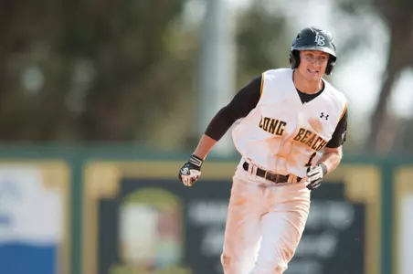 Hampson was 2-for-4 with a stolen base.