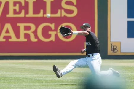 2015_05_02_Rivera_Zack_vs_UH_001
