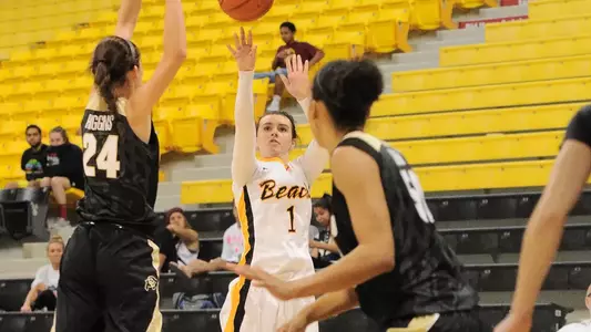 Sophomore Jessica Gertz went 7-for-7 from the free throw line and finished with a career-high 13 points in a win at UC Irvine.